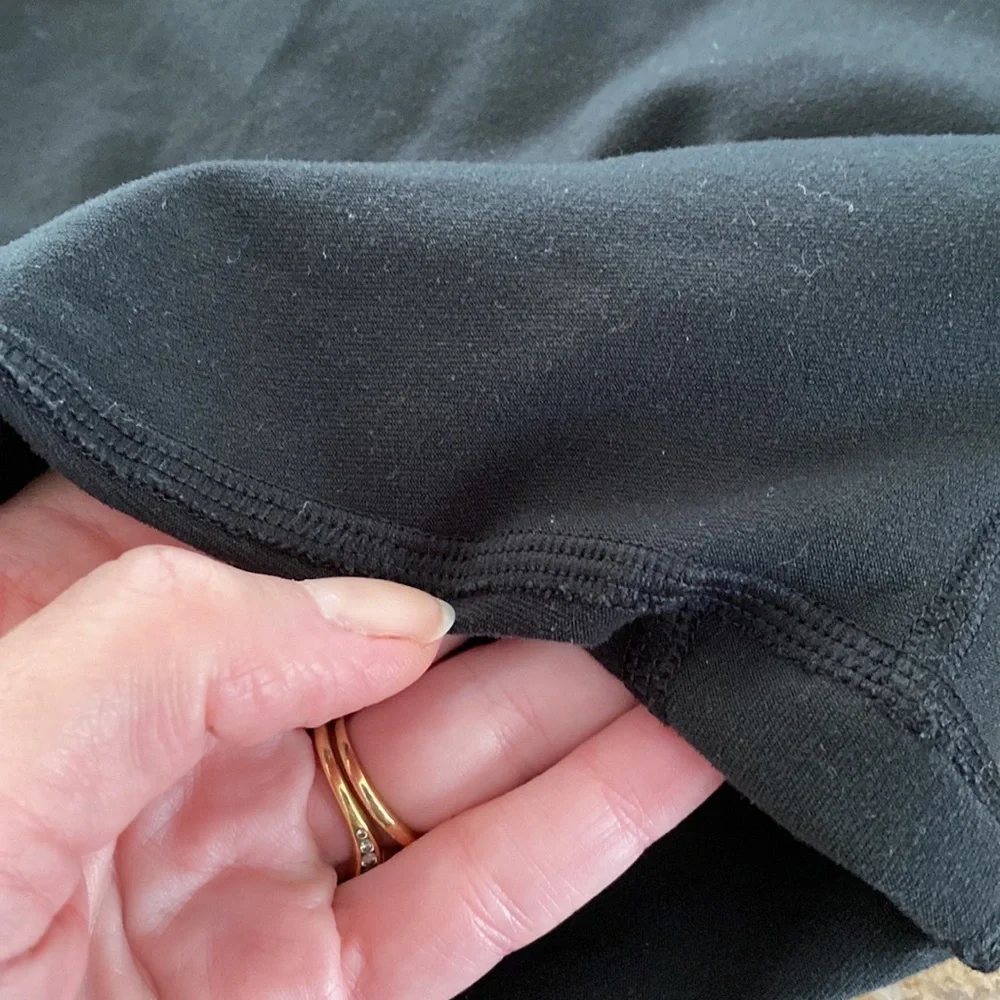 Nike Dri Fit Active Capri Crop Leggings Tights Medium (I think they are black) - Picture 9 of 13